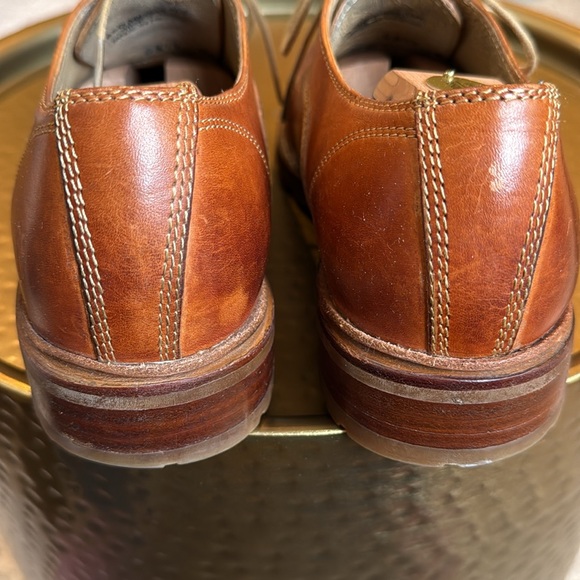 Frye – James Bal Lug Oxford Lace Up Cap Toes Shoes - Picture 7 of 15